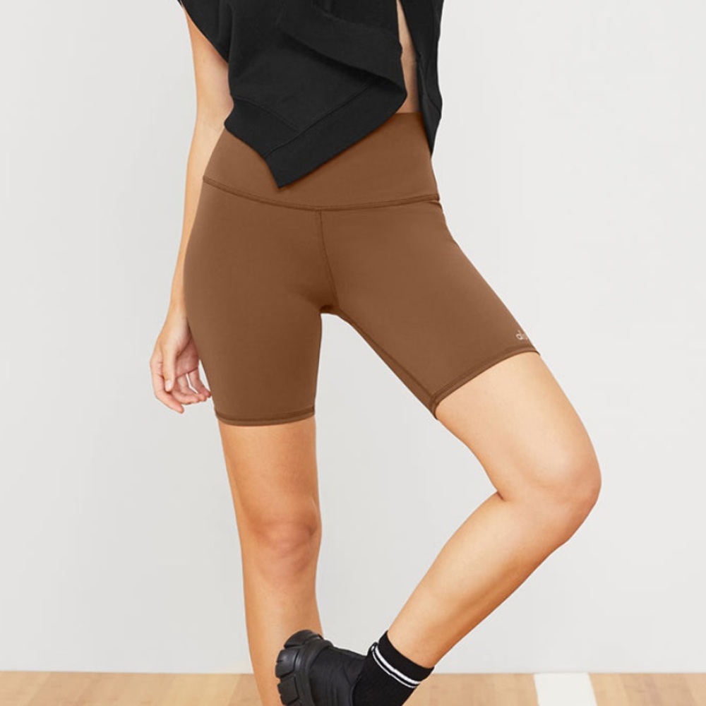 ALO high waist biker short cinnamon brown
